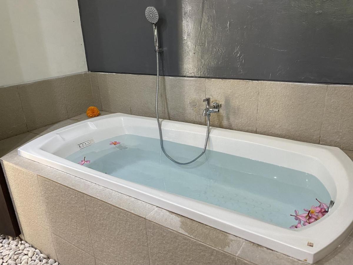 The Palms Canggu Екстериор снимка